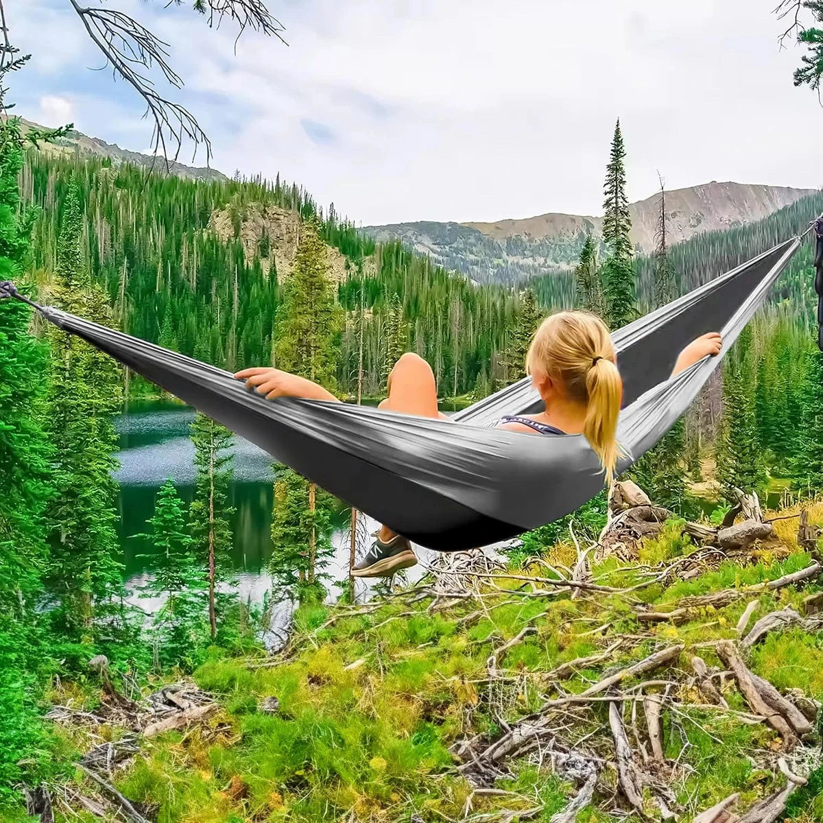 SoloNest™ Portable Camping Hammock — Your Personal Escape Anywhere, Anytime!