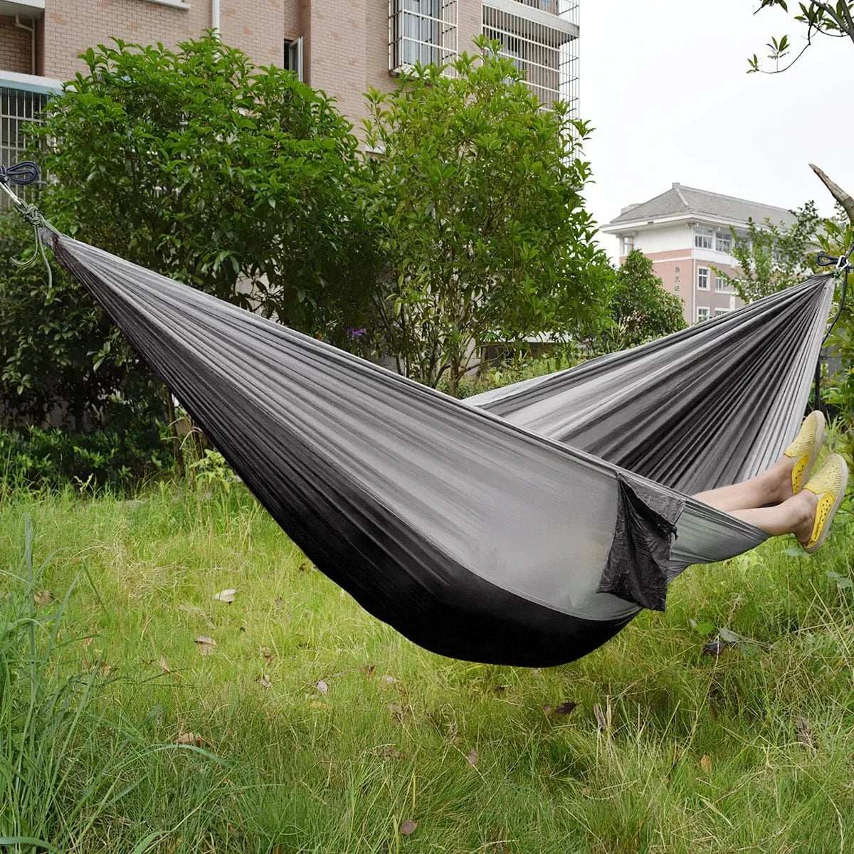 SoloNest™ Portable Camping Hammock — Your Personal Escape Anywhere, Anytime!