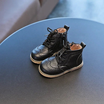 Spring-Step Kids' Ankle Boots: Playful Comfort in Every Jump and Step!