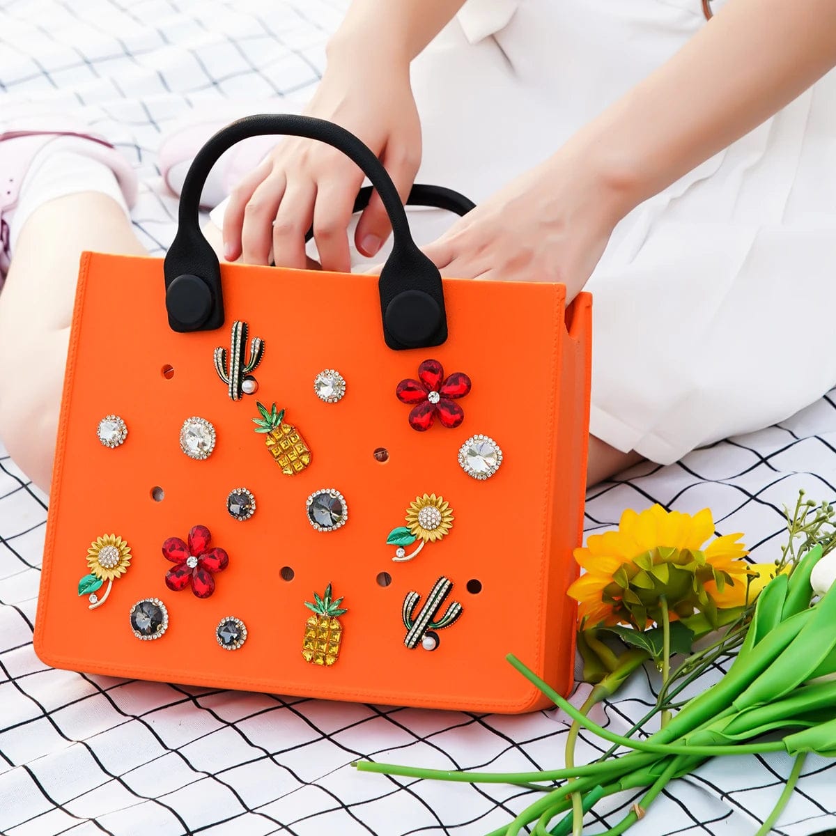 SunSplash Chic™ Soft Silicone Beach Tote - Personalized Elegance for Every Occasion