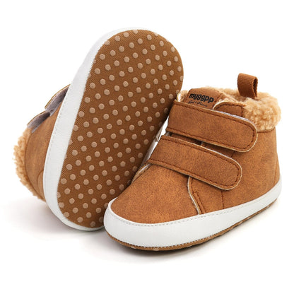 TinyTrek™: Winter Wonder Walkers for Little Explorers