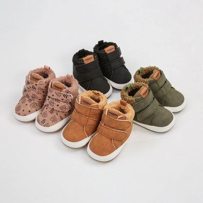 TinyTrek™: Winter Wonder Walkers for Little Explorers