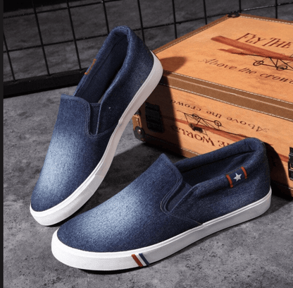 Lazy Days Corduroy Slip-Ons™: Where Craftsmanship Meets Effortless Living