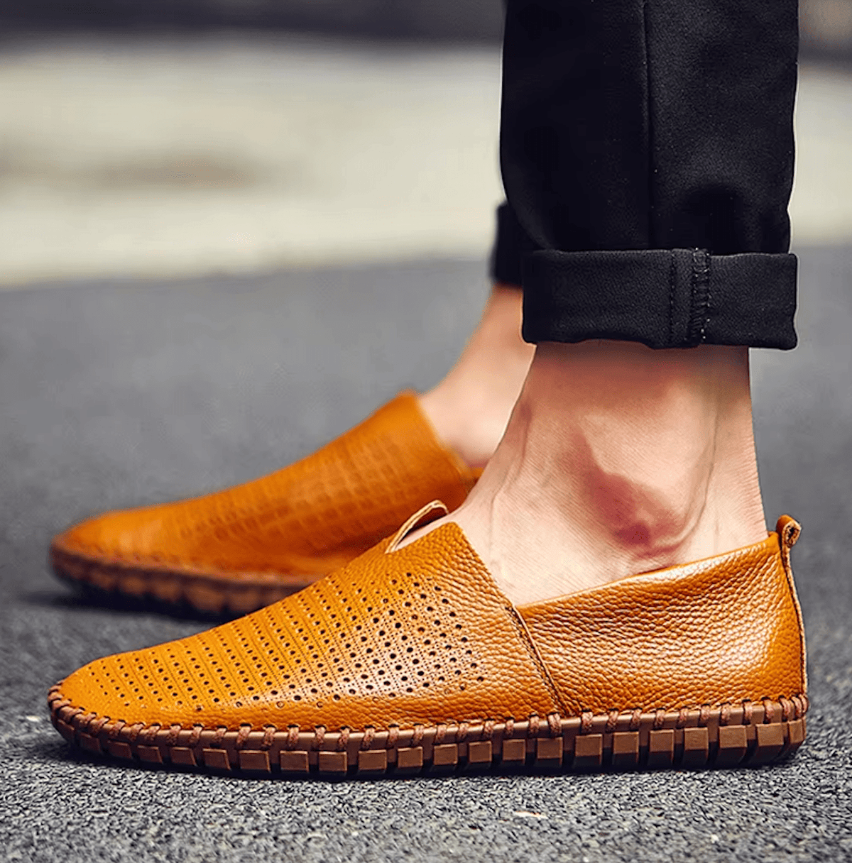 LuxeStride™ Premium – Elevate Your Every Step with Genuine Leather Loafers!