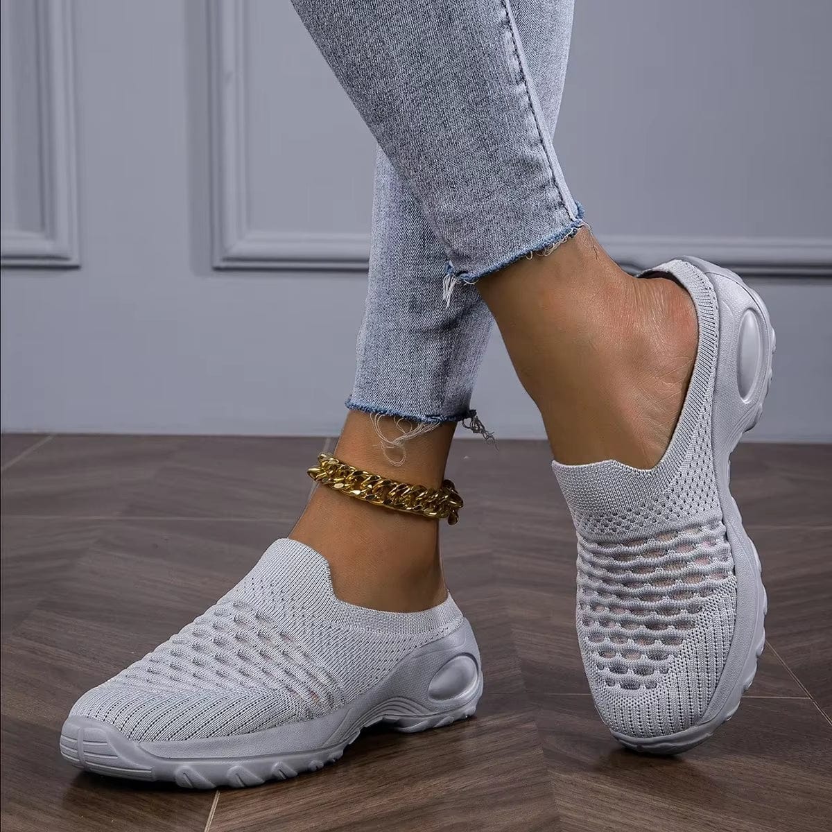 2024 Summer New Lady Mesh Orthopedic Clogs Arch Support Walking Shoes Breathable Outdoor Slippers for Women